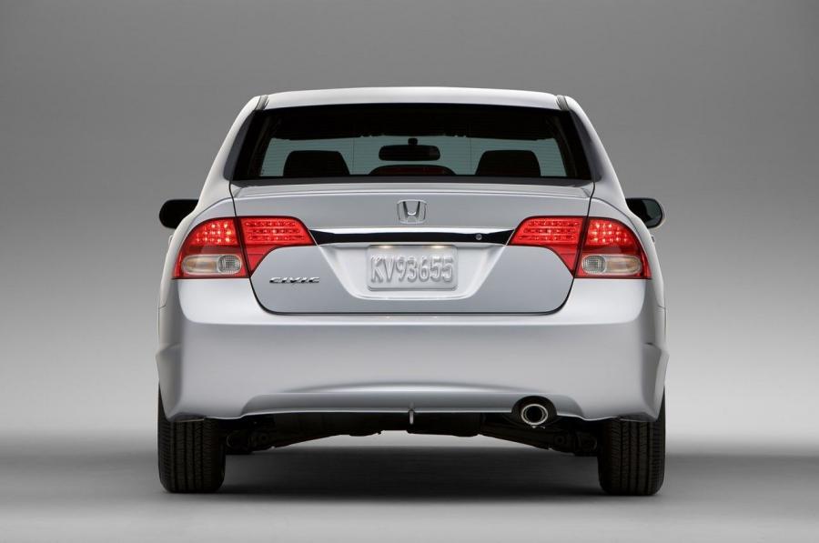  Honda Civic 2009 года  (фото 6 из 18)